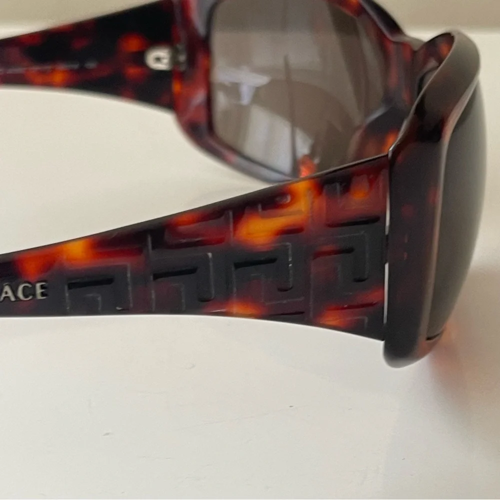 VERSACE  Y2K sunglasses wrapped around brown
